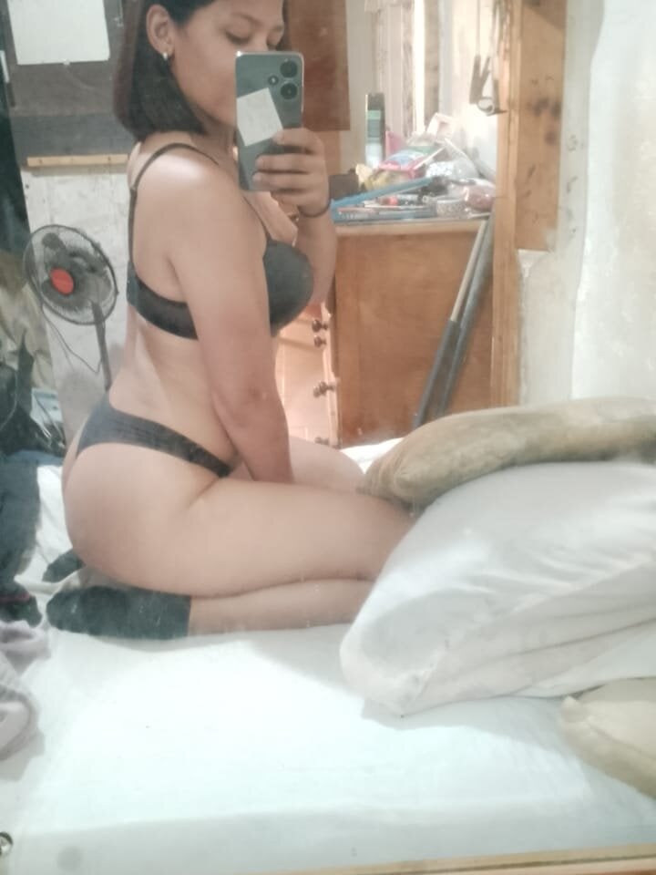 tupequenayesly from stripchat