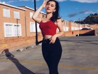 lesly_sexx_b's Offline XXX Chat