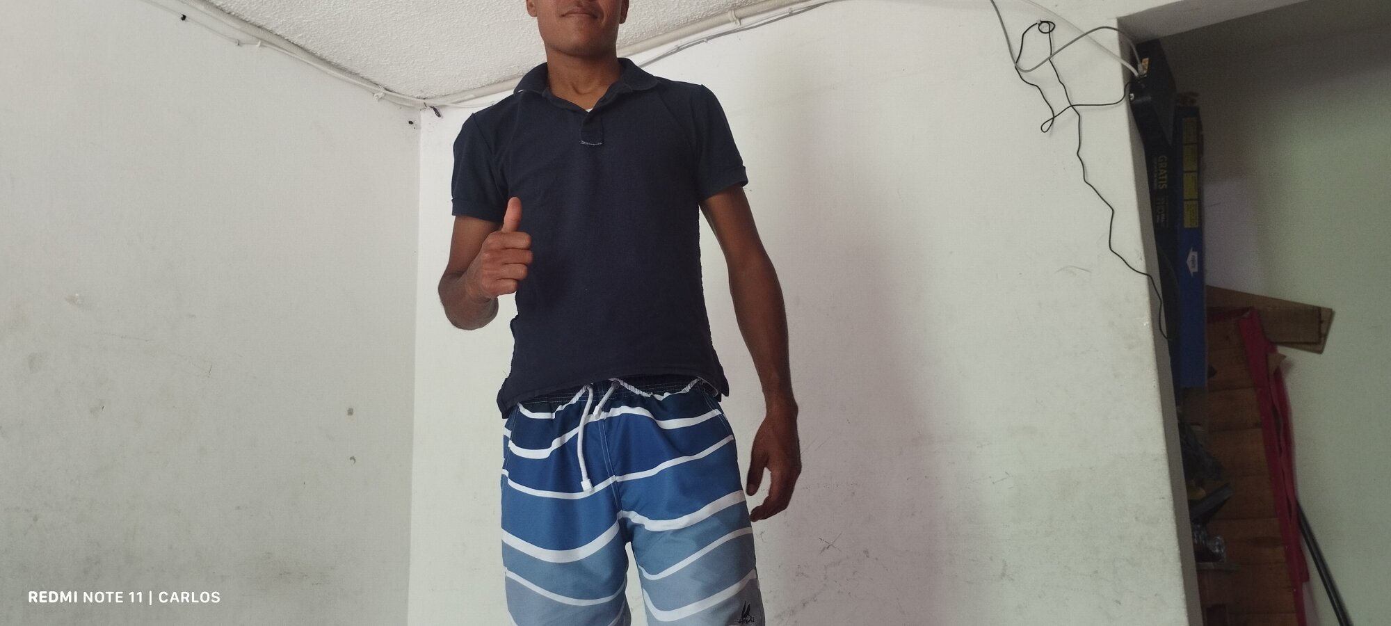 latino_feet