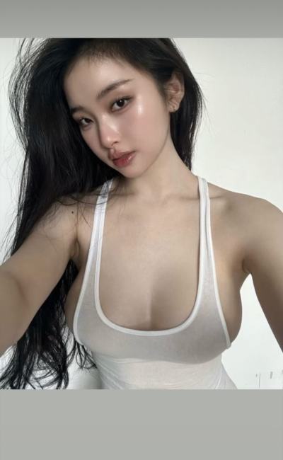 sexy_lady8989 from stripchat