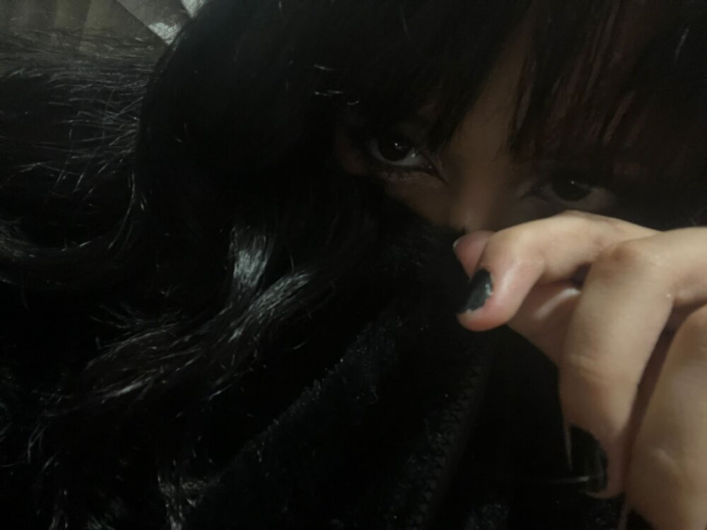 RavennaCrow's Offline XXX Chat