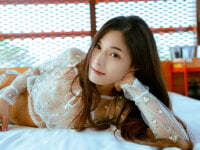 goodgirl-yuyu's Offline Chat Room
