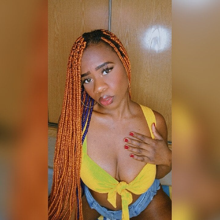 DeleiinCooper profile
