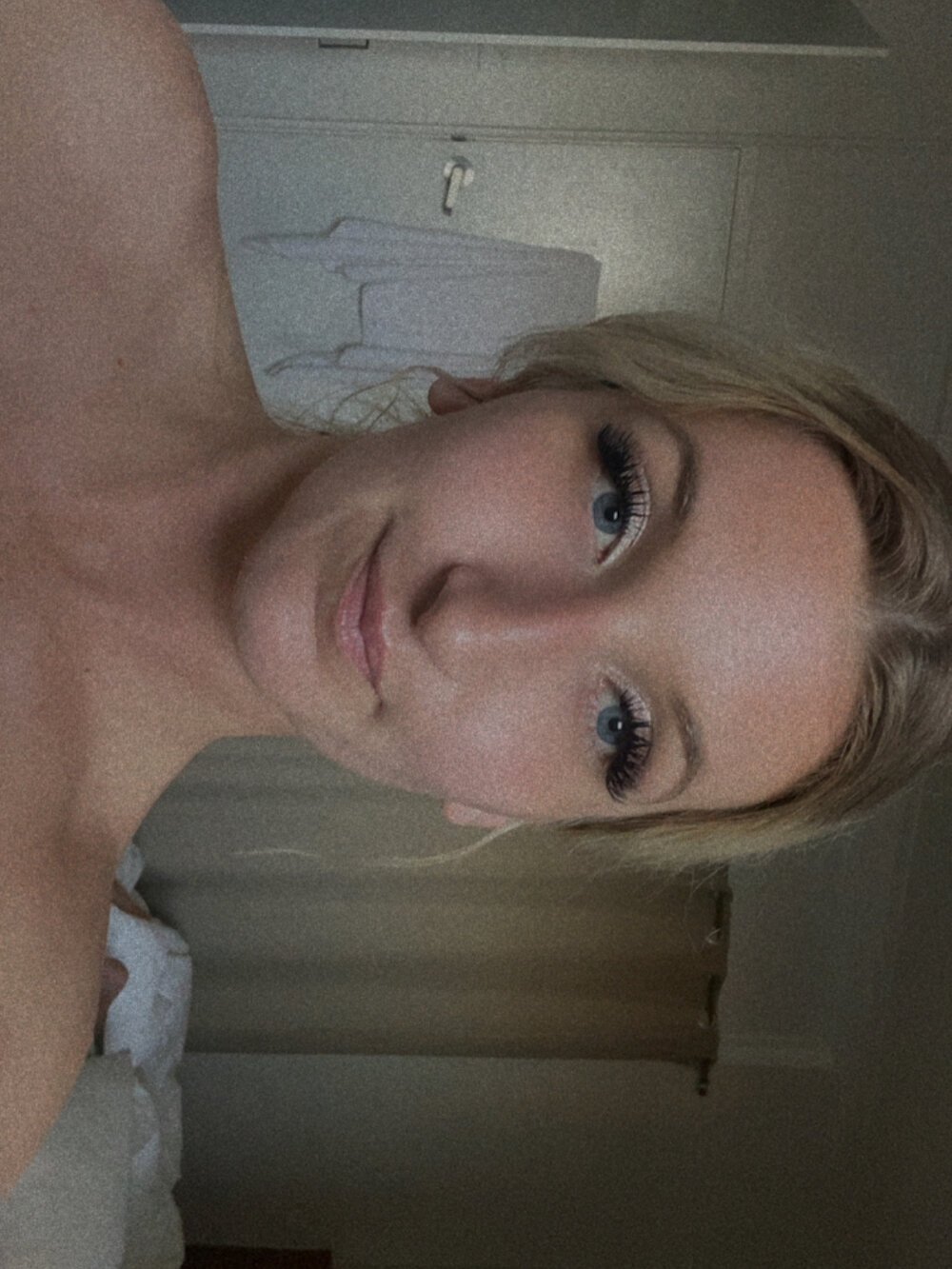 SkyeHigh's Offline XXX Chat