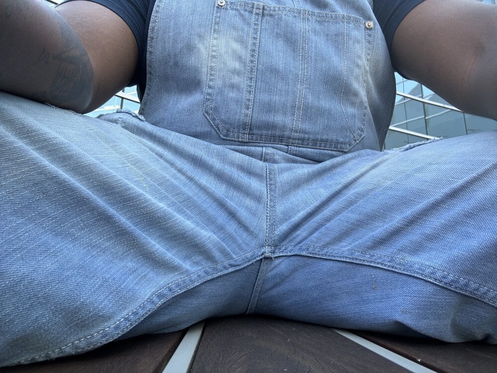 aboy_and_hisass from stripchat