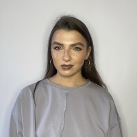 SallyWiIiams' Offline Chat Room