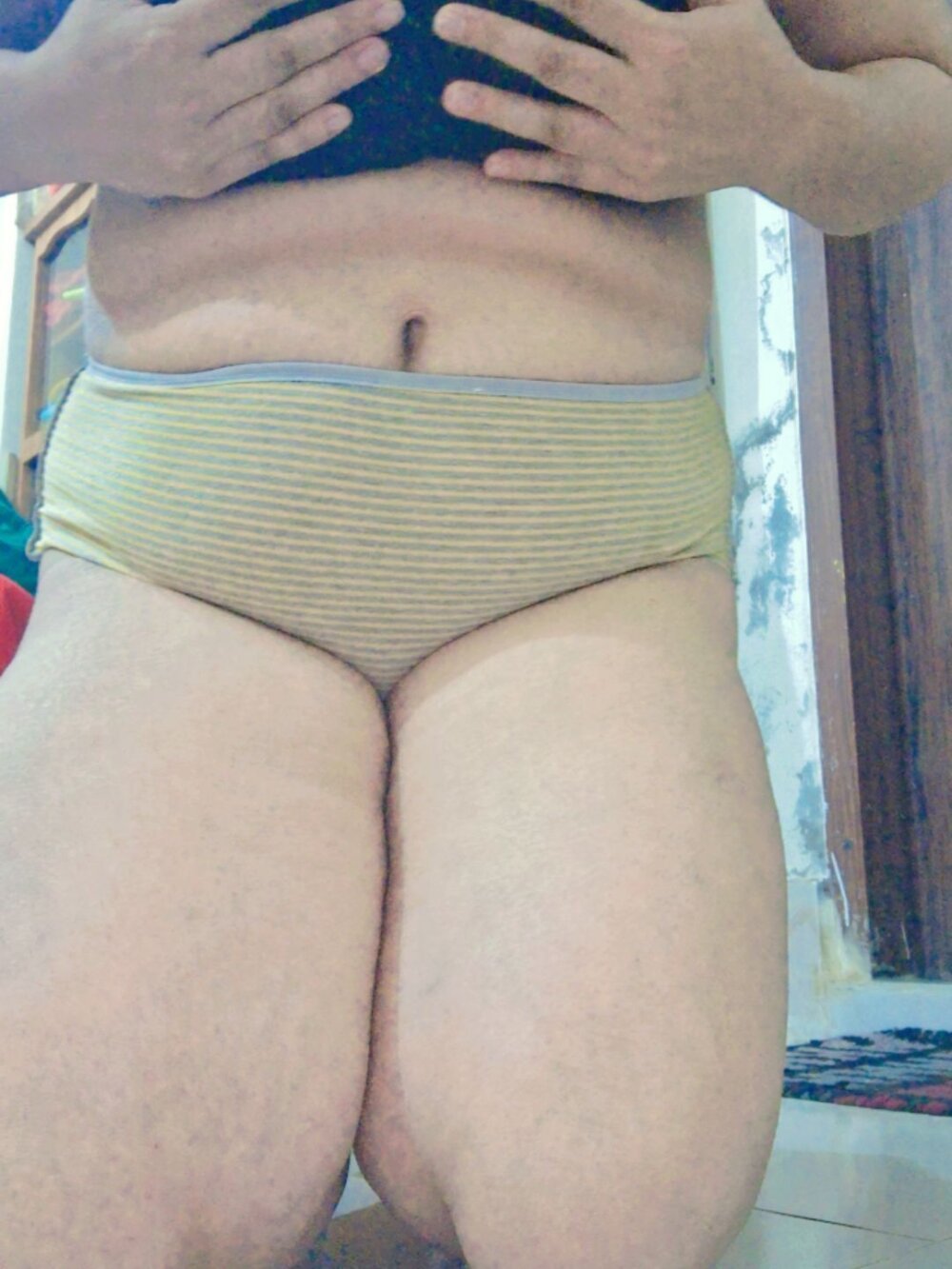 Hot-Rimi01's Offline XXX Chat