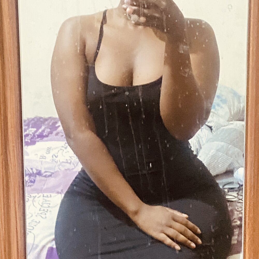 NICOLEMAYA03's Offline XXX Chat