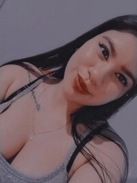 vale_hot21's Offline XXX Chat