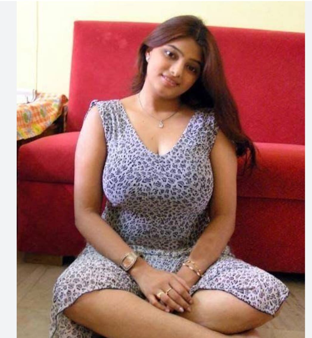 kavvya-sexy