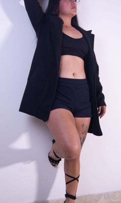 natsume_hot 🔌 adult chat