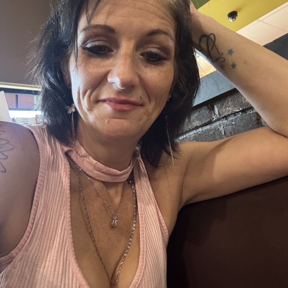 watchgirlcam.com juicygeorgia livesex profile in stockingsnylons cams