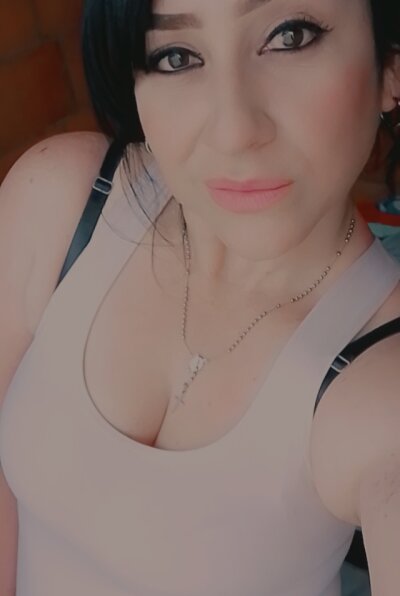 camil_milfdream private show