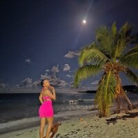 Jadelarson333's webcam live show