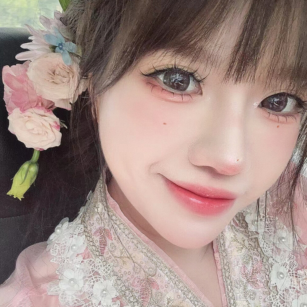 Doraemoney 🐥 online nude cam