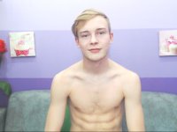 SimonSummers' Offline Chat Room