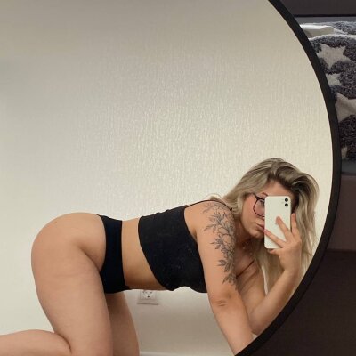 Ilona_Belle