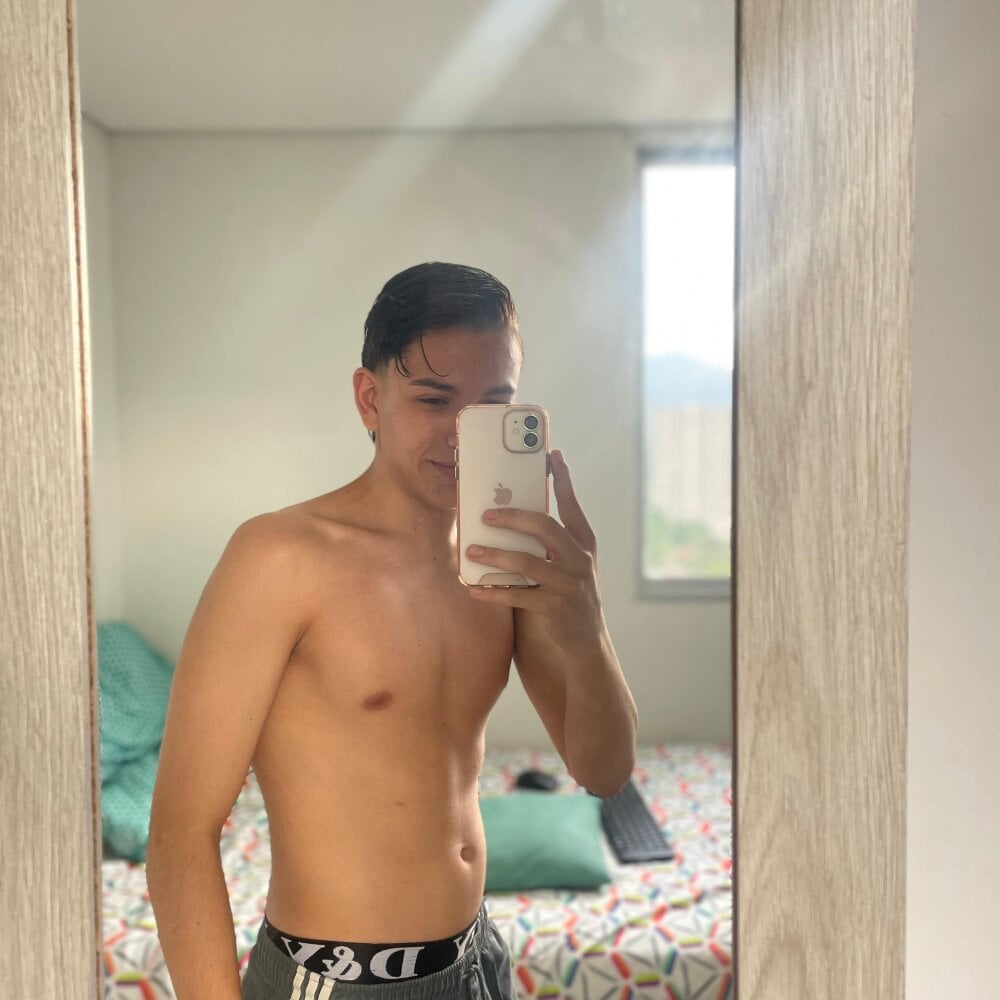 Beautiful_Latin_boy profile