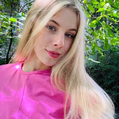 evy_miu on StripChat