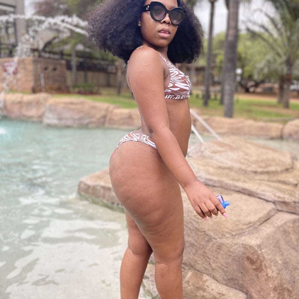 sexycurvebabe profile