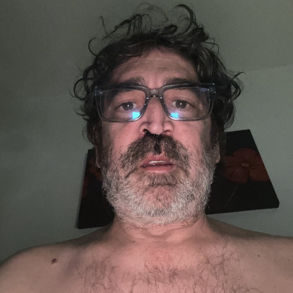 moreno51's Offline XXX Chat