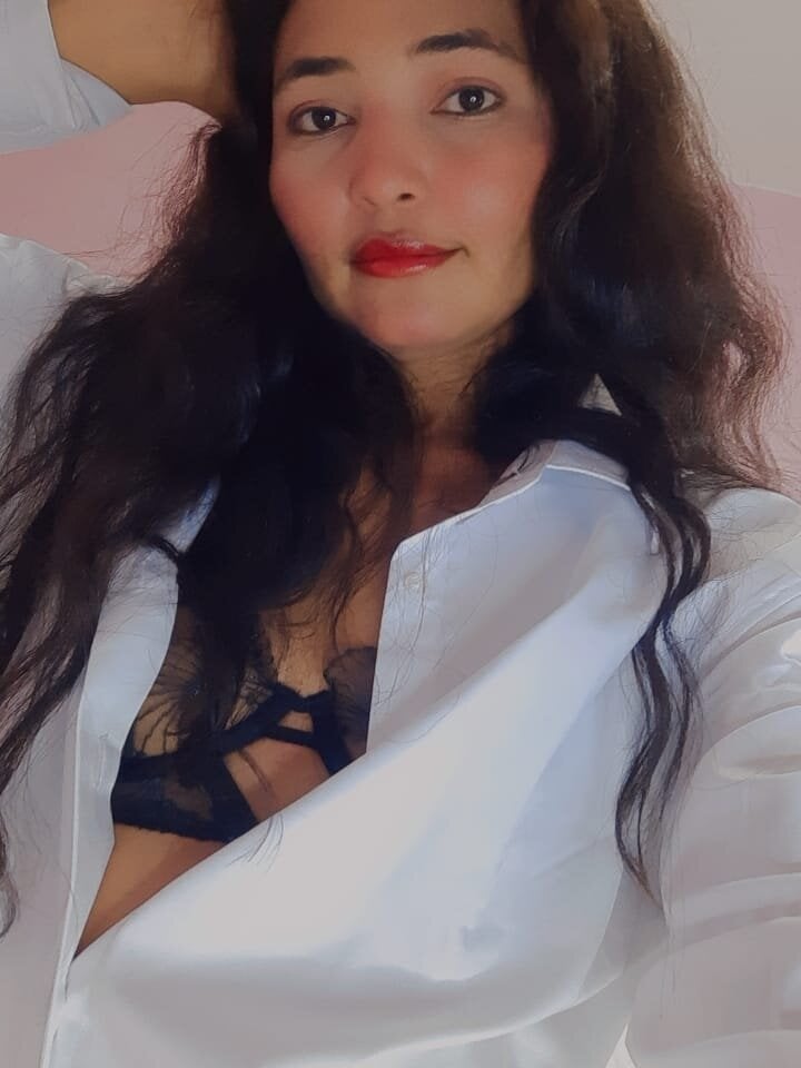 Rafhaela_castillo01's Offline XXX Chat
