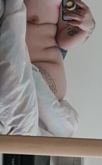 Goddess_Chloex's Offline XXX Chat
