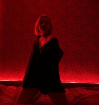 EmiIlyRouse's Offline XXX Chat
