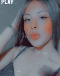 cataleya_hot69's Offline Chat Room