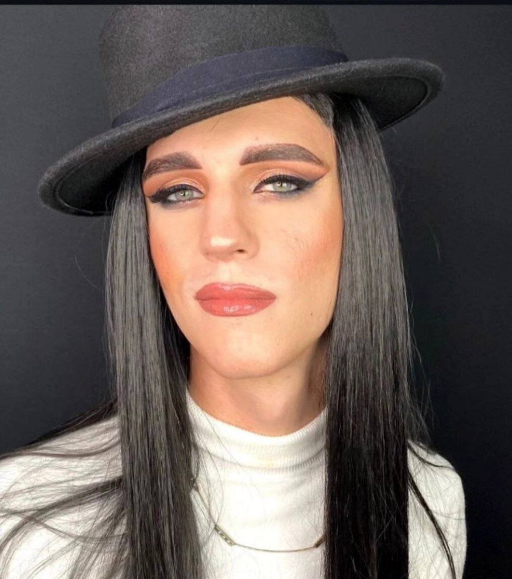 _CRYSTAL_tgirl