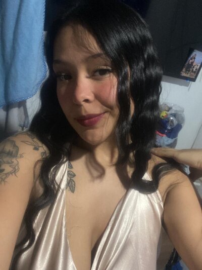 scarleth-diaz1 on StripChat