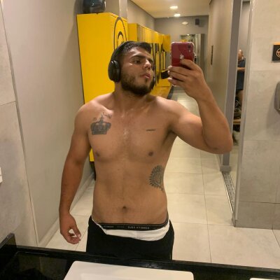 eros_exotic from stripchat