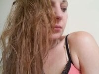 Redheadgreeneyed-maks's webcam live show