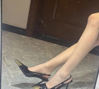 Hailey-baby Female Doublepenetration Free Cam Nude