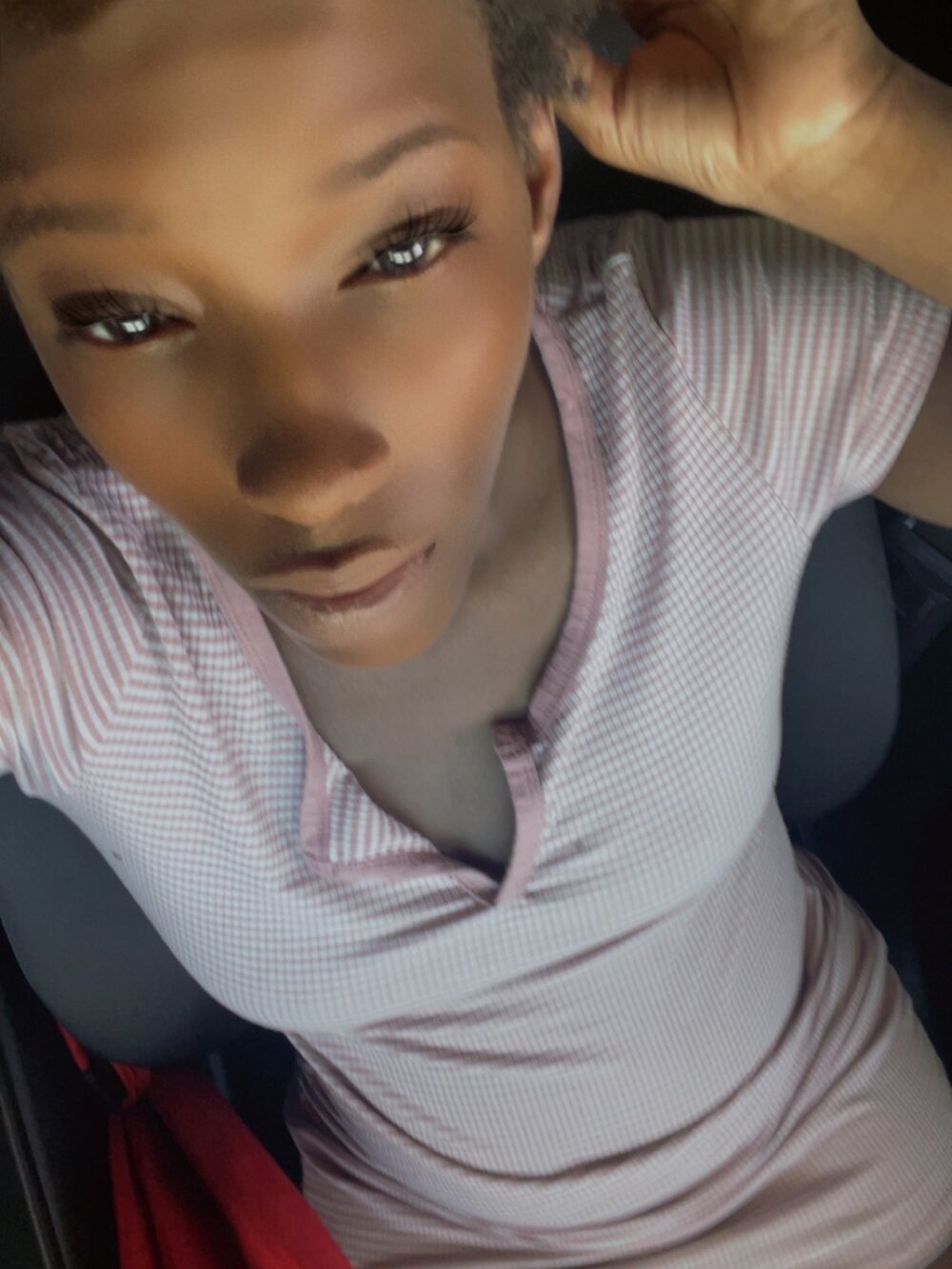 sexlivecamsites.com dawgpiece livesex profile in brown-eyes cams