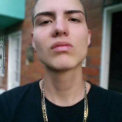 AxelStone_
