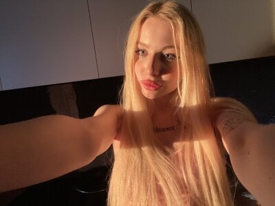 Masseratiiiii 🎬 free naked cam