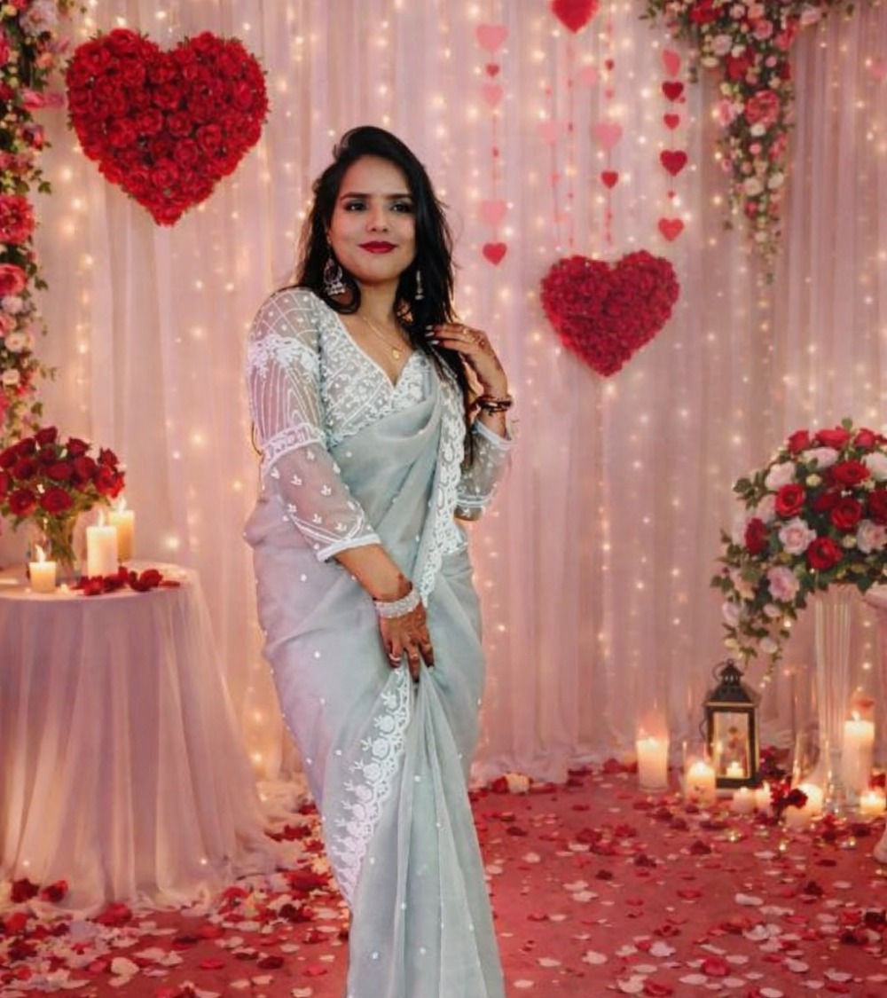 cheapadultsexcams.com ravina1122 livesex profile in bisexual cams