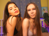 AlessiaMoren's Offline Chat Room