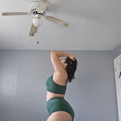 hivirgin from stripchat
