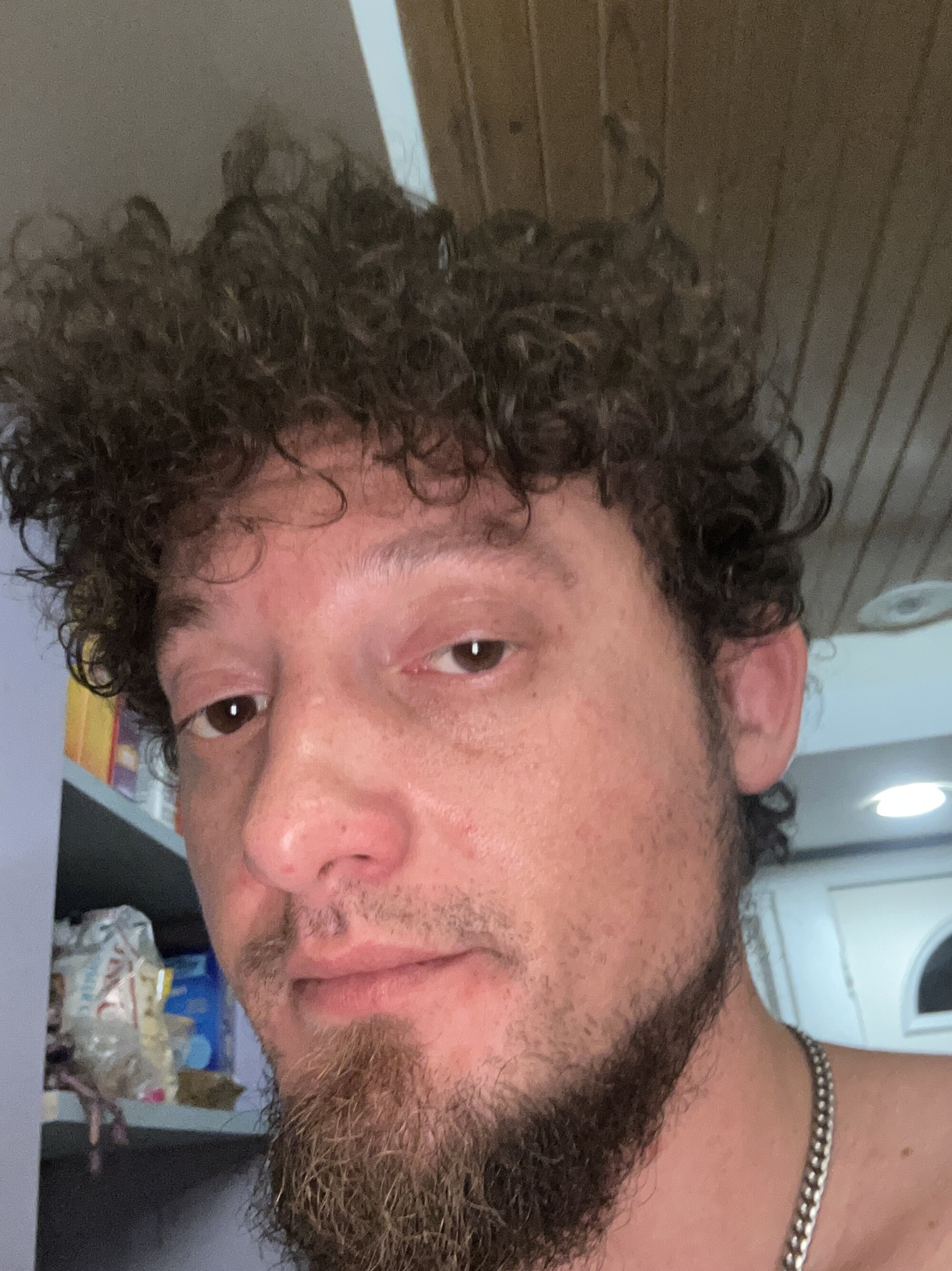 curiousjoee