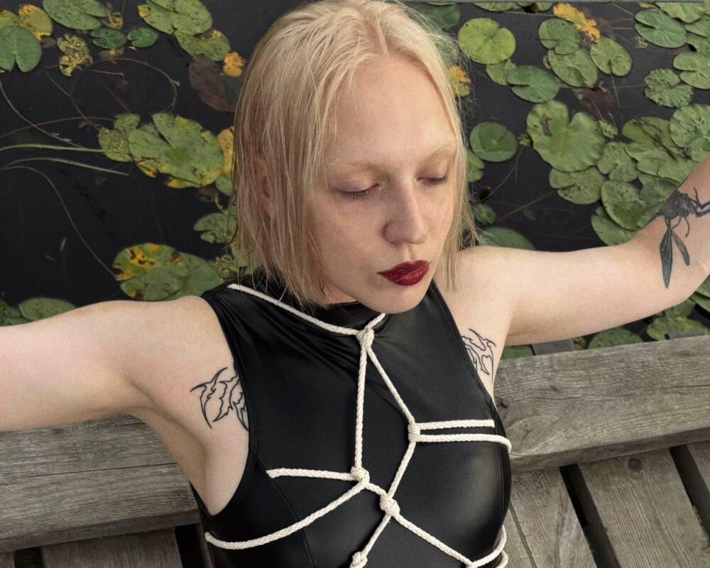 Live sex webcam photo for Martha_Hoffman #290617210