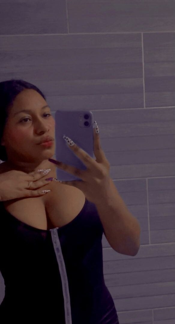 Anyeli_santos profile