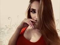 Lika_Cute7's Offline Chat Room