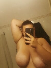 Laurianna7771 Offline XXX-Chat