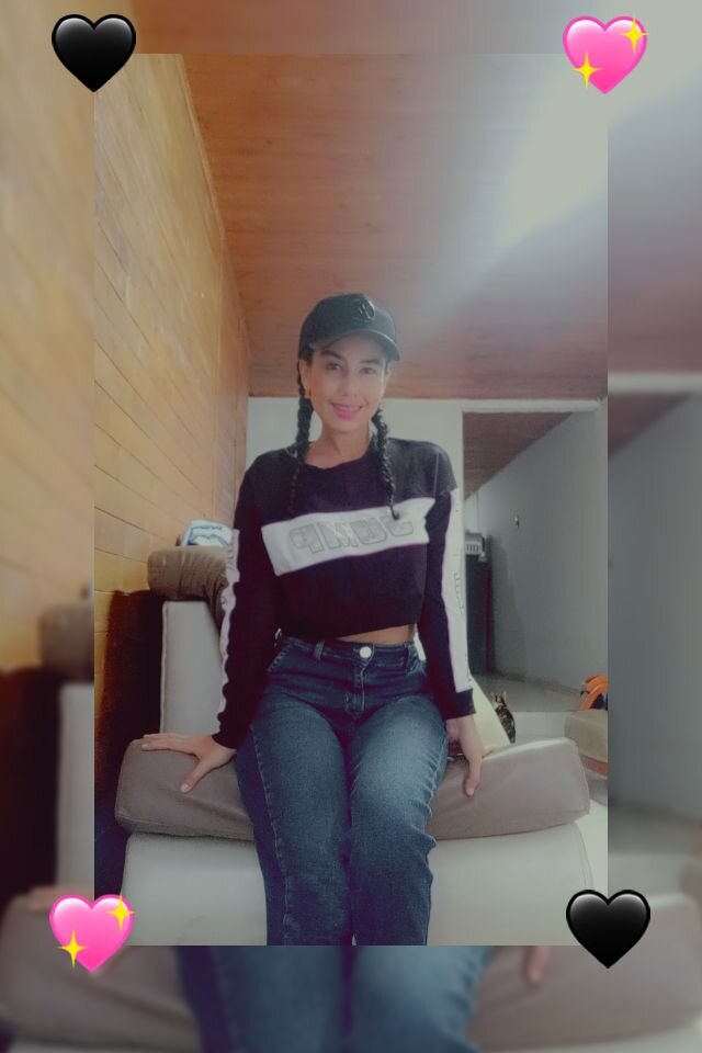 alana_01 🦕 live show