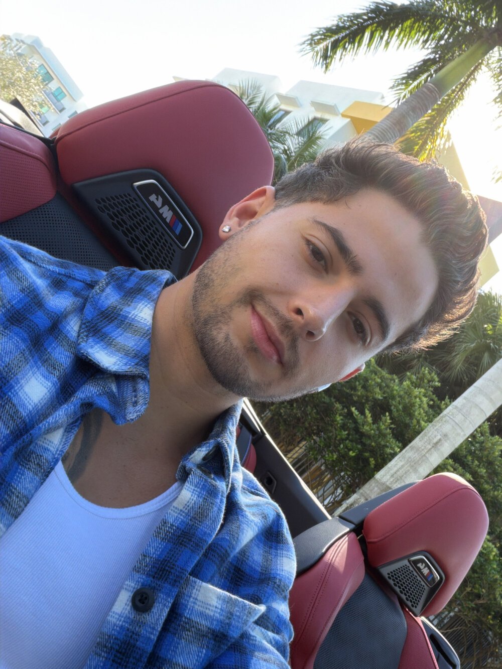 zaylanez's Offline XXX Chat