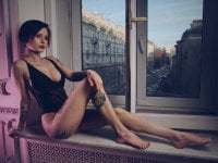 Janie_Jinx's Offline Chat Room