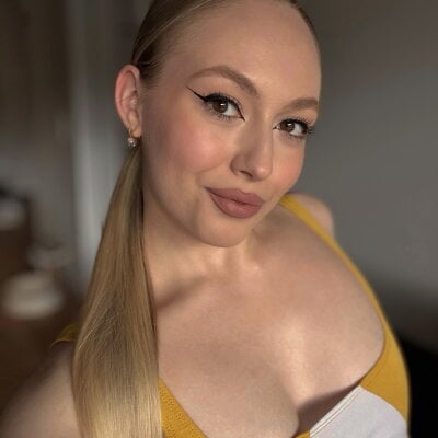 Vickyblondi Female Sextoys Nude Cam