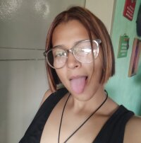 yourbabysister's Offline XXX Chat
